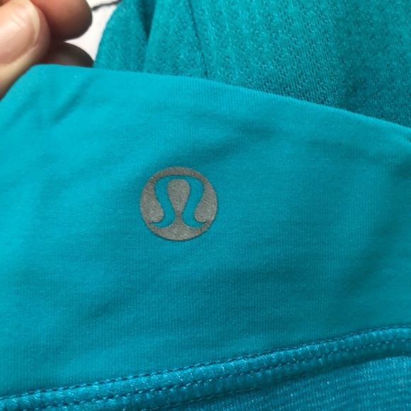 EUC Lululemon Turquoise Strappy Top Sz. 6 - Picture 4 of 10